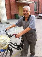 修改校志……