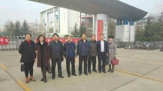 校长闫渊林一行在运城盐湖区职业中学等学校参观学习