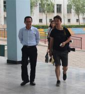 新华社驻山西记者站站长燕雁来我校采访