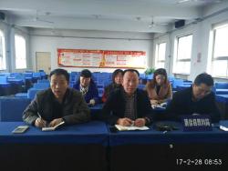 我校参加市中职改革发展项目试点工作电视电话会议