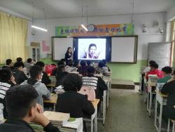 太原市教研室王威亚科长一行来我校开展教研活动