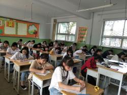 我校组织高一年级学生参加文化素质测试