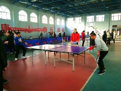 我校在2017年中小学校师生乒乓球比赛中斩获佳绩